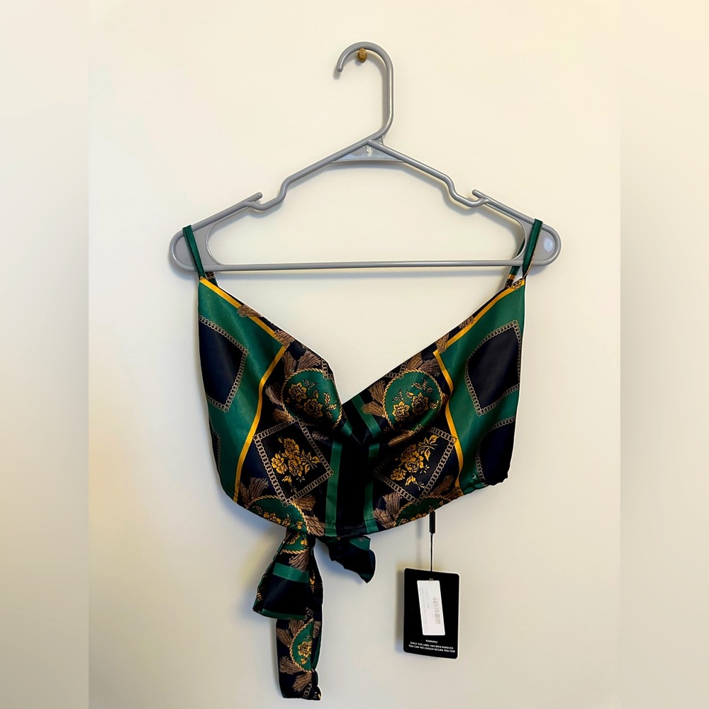 PrettyLittleThing Silk Cropped Top